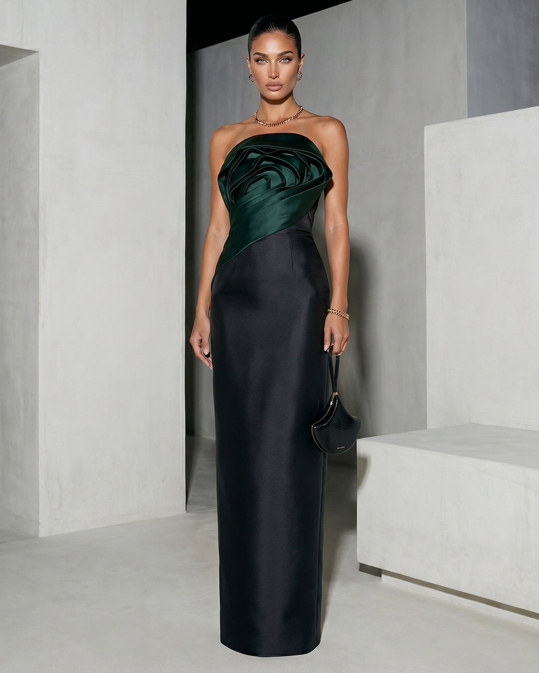 EMERALD ROSETTE COLUMN GOWN